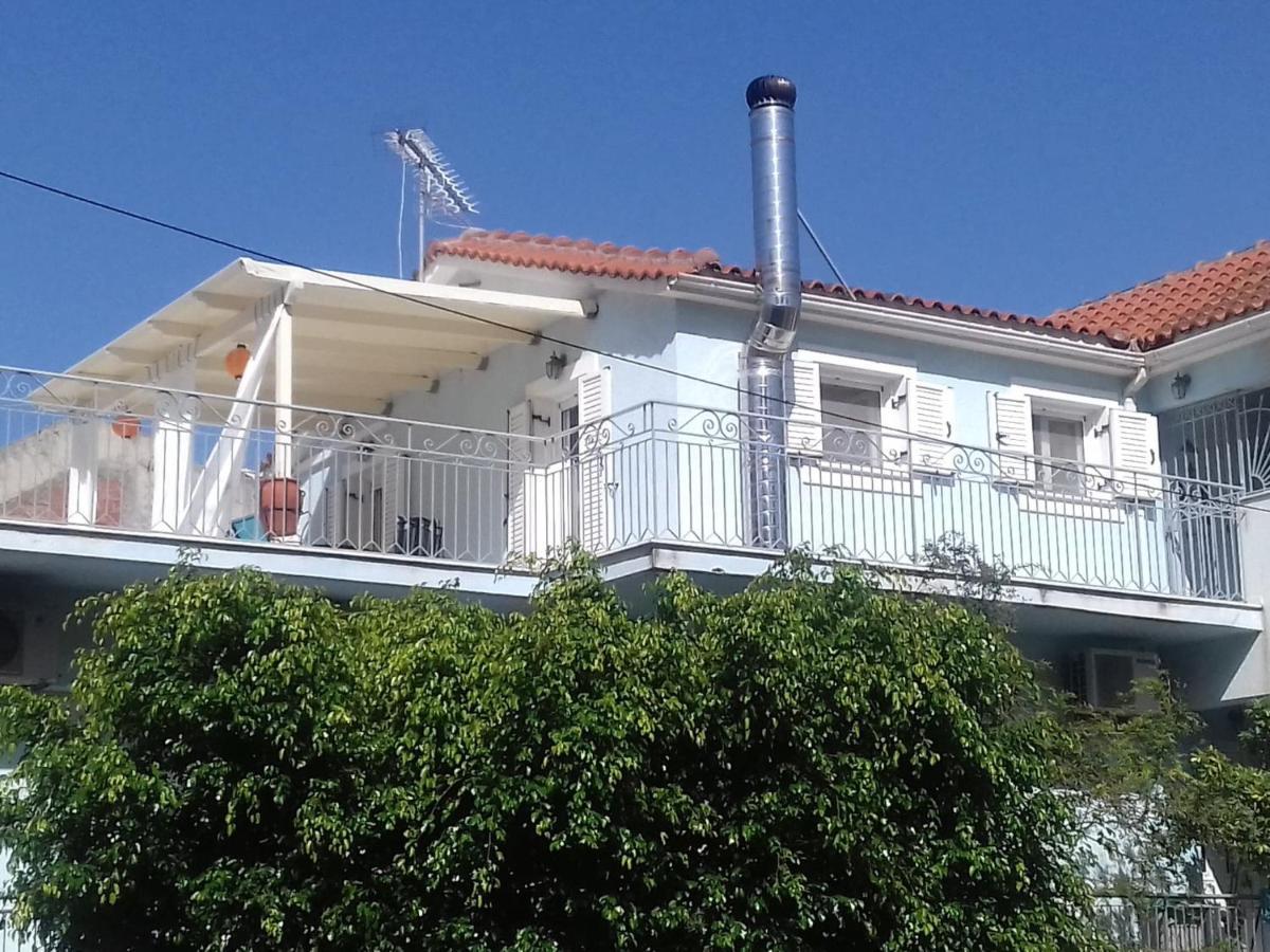 Apartment In Argostoli With Stunning Sea Views Exterior photo